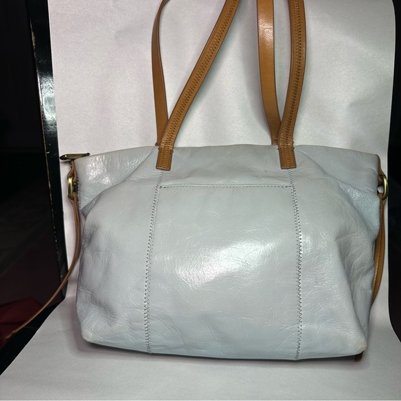 HOBO cecily Light blue Tote with Tan Handles - Picture 3 of 7